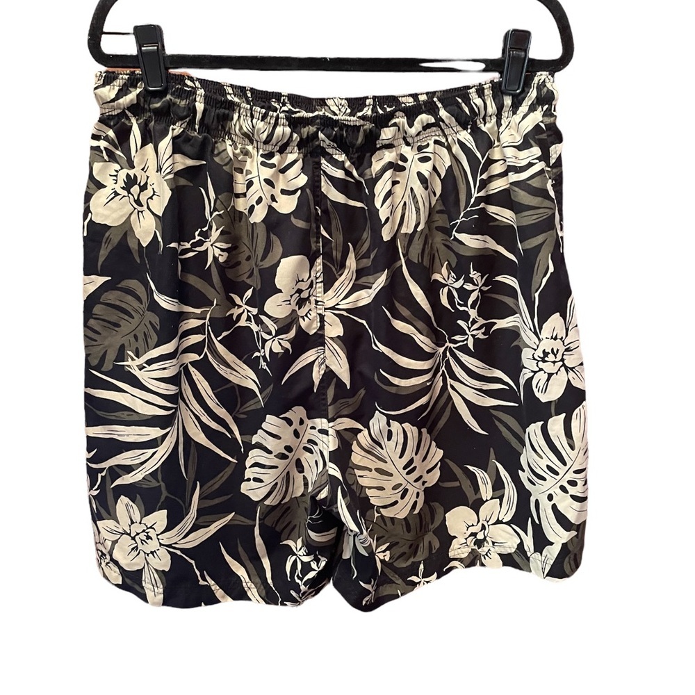 Covington Swim Trunks, green and‎ beige leaf pattern, size XL 40/42